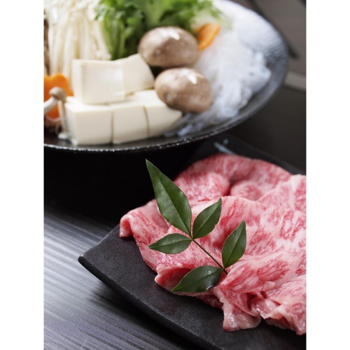 【滋賀県】牛肉商「徳志満」近江牛すきやき・しゃぶしゃぶ用　１ｋｇ（カタ肉） 画像3